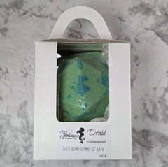 Druid Dice Bath Bomb, Cedarwood Scent, Full Set of Dice